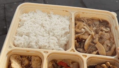 德国医疗展盒饭出问题，200余名中国参展商食物中毒