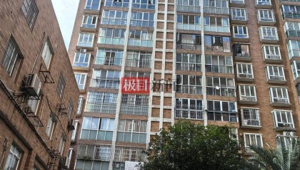 实探罗帅宇坠亡楼栋：天台大门敞开有1.5米高围墙，居民都讳莫如深