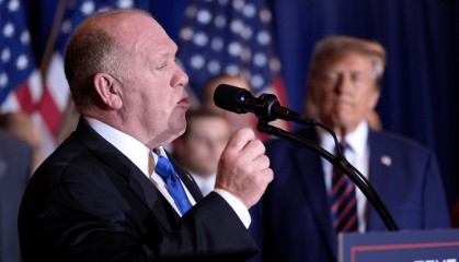 开始动手了!特朗普,刚刚宣布!