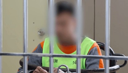 3名15岁少年凌晨持械打人被行拘，被抓后有人表示：忘记1月1日14岁就可以拘留了