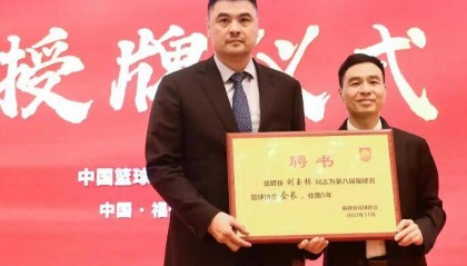 都是软骨头，一个都不喜欢！ 刘玉栋：男篮就是欠练