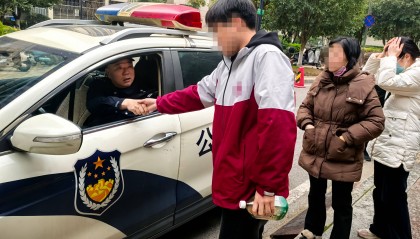 离高考剩3个月！武汉一学生和父亲吵架负气出走，民警：他一整夜没回家，家长凌晨还在找人