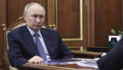 普京明确特别军事行动四大目标，俄方拷问乌克兰还能撑多久