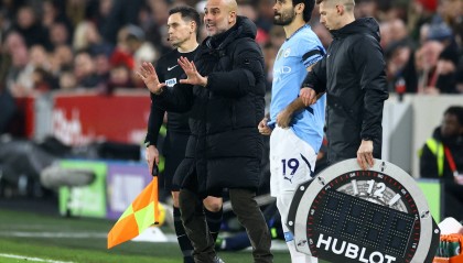 双输！34岁京多安替补15分钟连丢2球，二进宫曼城胜率仅4成