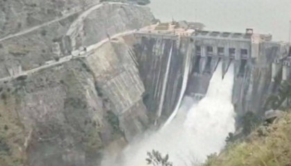 不顾2亿人死活，巴铁水坝被炸！印巴局势愈发严峻