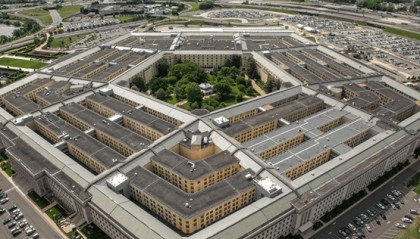 美国防部指责两架委内瑞拉军机在美军舰附近飞行,委方暂未回应