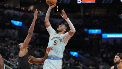 NBA官方公布最佳新秀阵容 卡斯尔全票+状元领衔一阵