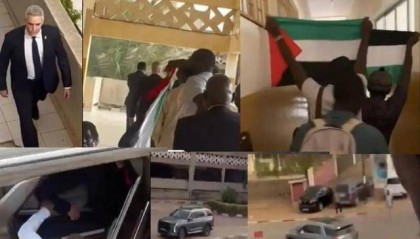 画面曝光！以色列驻塞内加尔大使被支持巴勒斯坦抗议者驱赶出校园