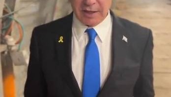 以总理：希望“今天或明天”就被扣押人员问题发表声明