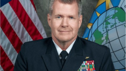 美司令：解放军对台兵力增至42个旅，已构建1600公里“死亡闭环”，美航母存活率不足三成