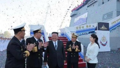 朝鲜驱逐舰出事了，金正恩目睹全过程，三大证据表明这是一个局