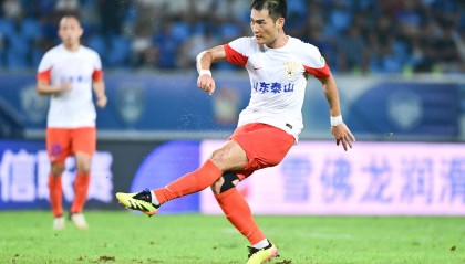 廖力生谈泰山队新赛季目标：在中超和足协杯上会有更大的突破