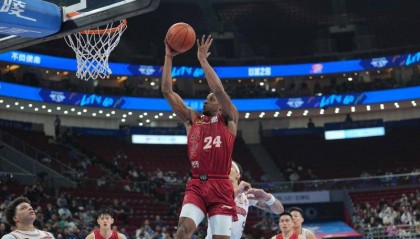 CBA｜北汽男篮新外援纳托尔首秀表现惊艳