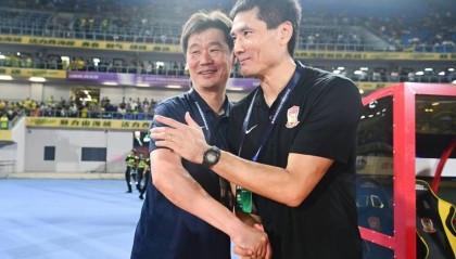 全球选聘四个月，招来只有一年执教经历的本土教练，国足新帅竟是邵佳一