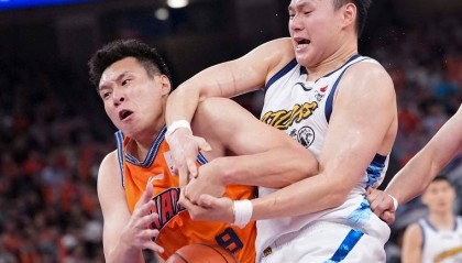 CBA总决赛 | 折损两大将，但还有古德温：上海战胜广厦取得开门红
