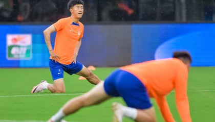 马德兴：刘洋落选国足是技战术原因 李磊发挥不错没必要更换主力