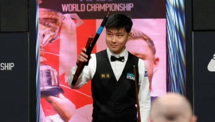 斯诺克：赵心童强势晋级16强 中国军团已有三人通过首轮