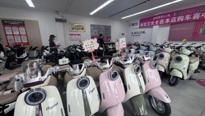 “小电驴”新国标实施后，“旧车”还能骑吗？