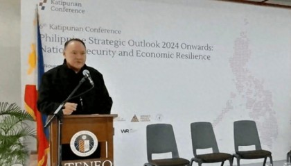 中菲交锋升级，48小时内，菲军方3次掀桌子，山东舰已严阵以待！