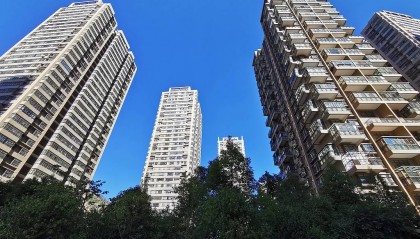 3岁女童16楼坠亡物业仅赔1万,没必要逮着父母骂