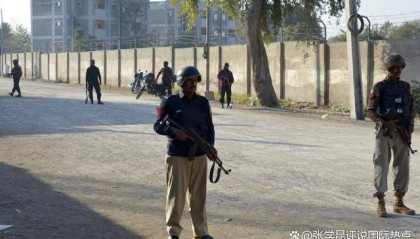 巴基斯坦再三思量后，对中国改口，解放军入巴，帮忙铲除“毒瘤”