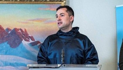 非得逼美国出狠招？丹麦首相喊话：格陵兰岛休想“搞到手”