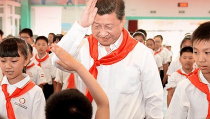一见·“小树苗”何以长成“参天大树”，总书记言传身教