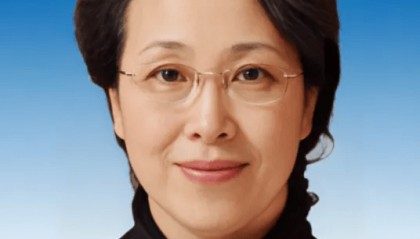 郝国昆,辞去副部级职务