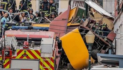 里斯本知名缆车脱轨,已致15死18伤