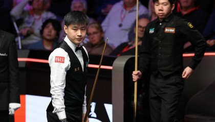 斯诺克世锦赛|赵心童、斯佳辉闯进8强