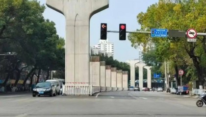 两任市委书记相继落马,“政绩工程”将被拆除