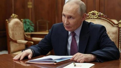 普京内部讲话曝光：愿意打“百年战争”