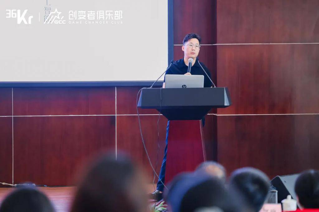 人工智能产业化：龙头、政策与创新的比拼