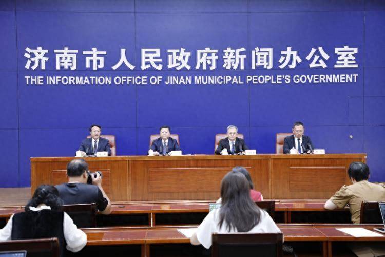 历下区：全力打造精细化管理 建设国际化一流中心城区