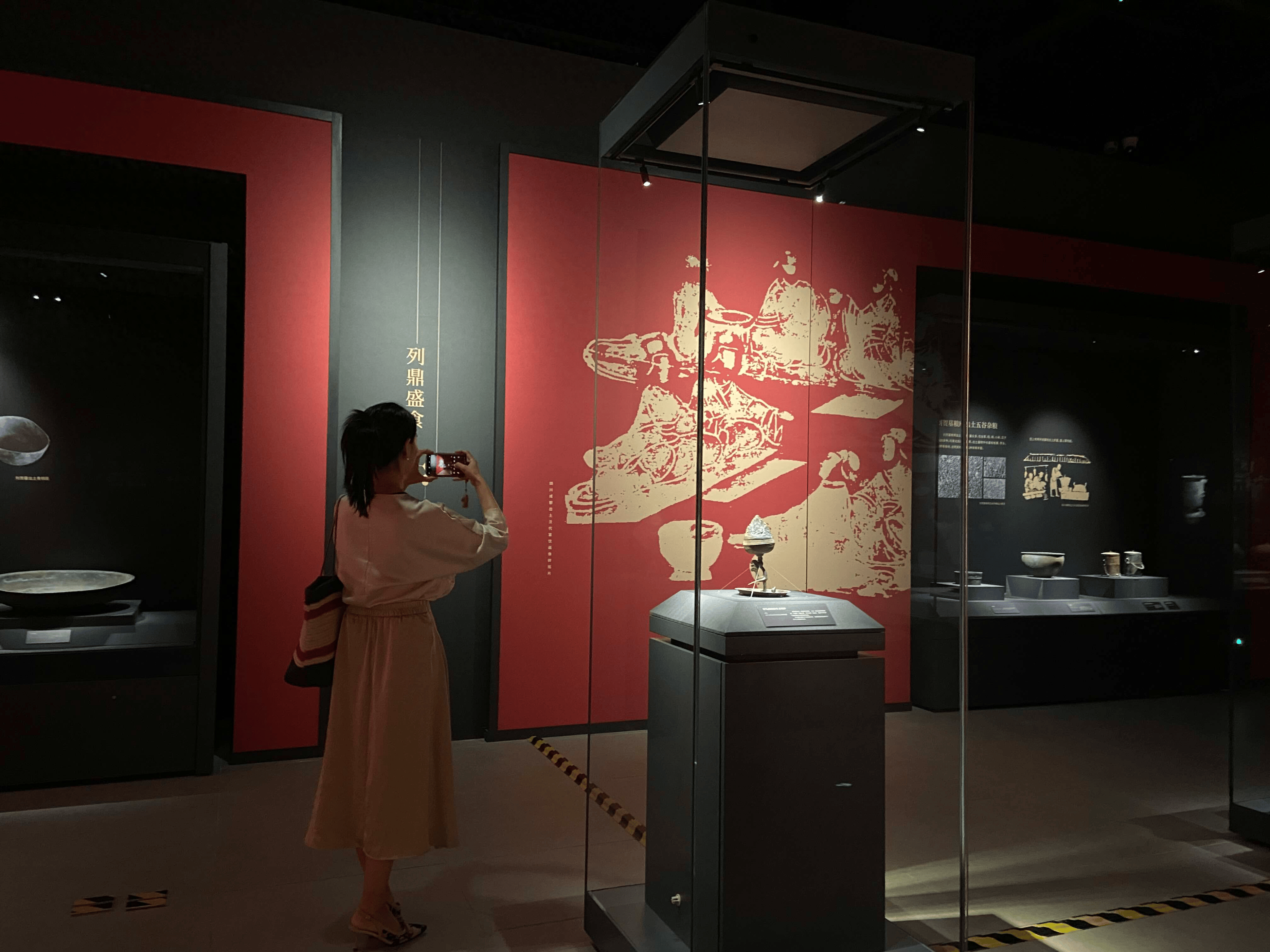 三星堆展览上新！126件(套) 海昏侯文物亮相