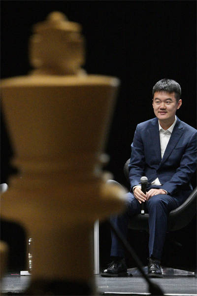 开门红！丁立人迈出棋王卫冕之旅第一步