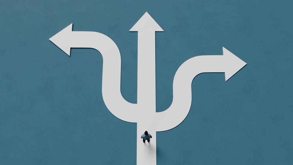 生源减少 没编制老师快开学才知道丢工作