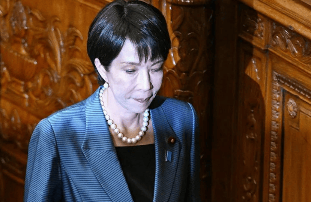 英国“最短命首相”力挺高市早苗,还要拿她当英国榜样,高市早苗这下真危险了!