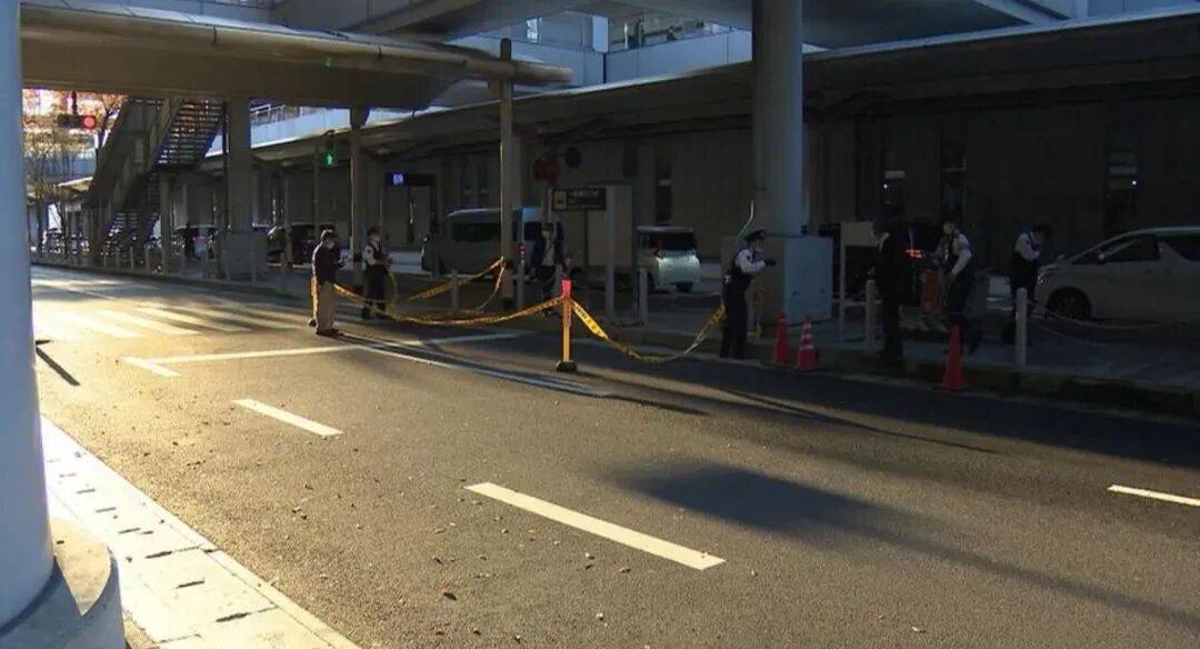 一名中国男子在日本关西机场坠亡，警方：其与母亲一同赴日旅游，具体情况正在调查
