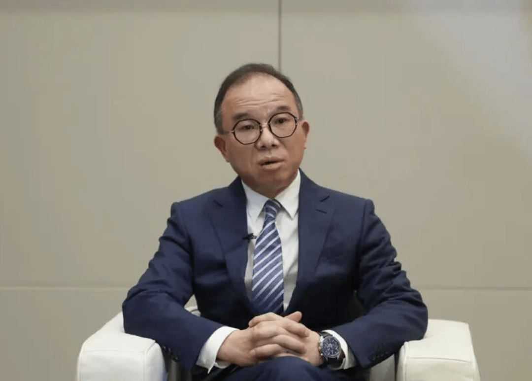 李家超：坊间揣测均不正确