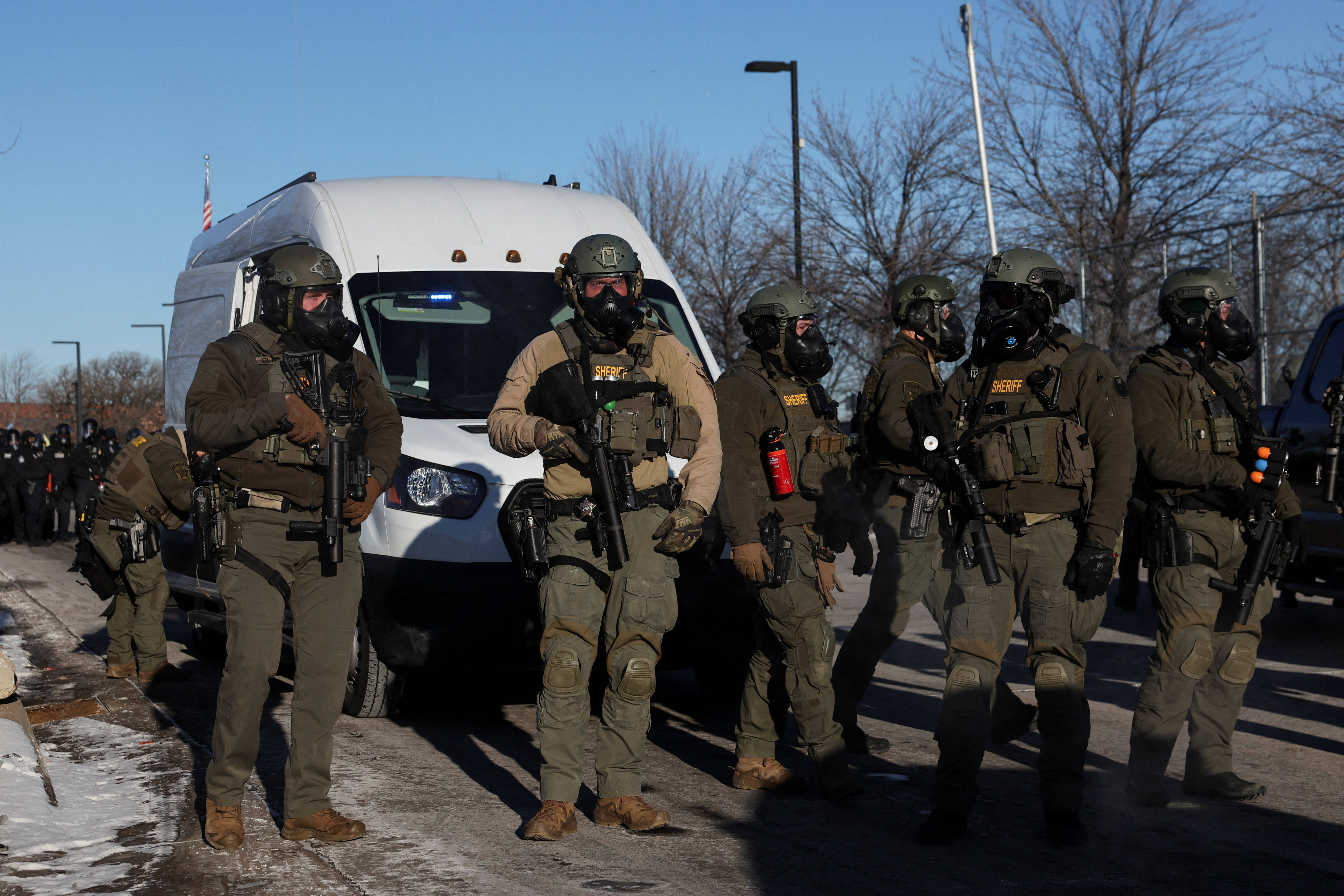 两名美国公民遭枪杀后，风暴眼中的明尼阿波利斯