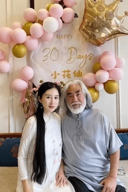 考古|张纪中夫妻备孕第五胎！44岁妻子四年三胎，他们要将生孩子进行到底了