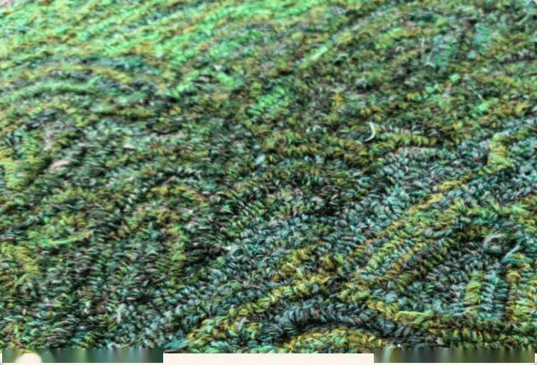 毛主席纪念堂里，巨幅壁画《祖国大地》全新亮相！近2480万针，绣成大好山河